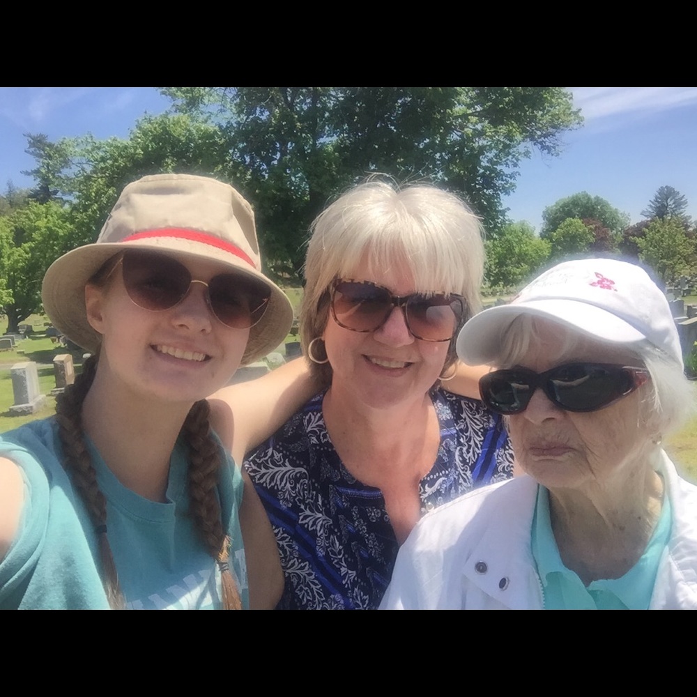 Meet your Posher, Karen